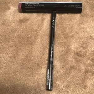 Deep plum lip liner, intense plum lip gloss